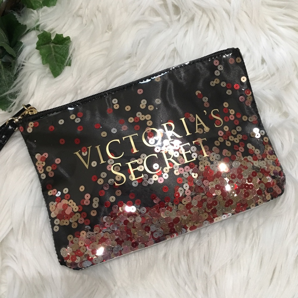 5/$25 Victoria’s Secret Sequin Wristlet Clutch